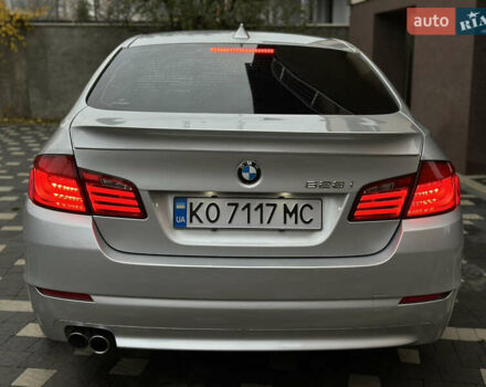БМВ 5 Серия 2012 в Сваляве на Automoto.ua Серый БМВ 5 Серия, объемом двигателя 2 л и пробегом 220 тыс. км за 11500 $, фото 9 на Automoto.ua