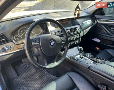 БМВ 5 Серия 2012 в Виннице на Automoto.ua Серый БМВ 5 Серия, объемом двигателя 2 л и пробегом 263 тыс. км за 12700 $, фото 11 на Automoto.ua