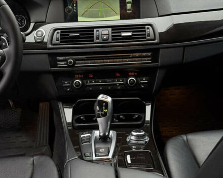 Серый БМВ 5 Серия, объемом двигателя 2.98 л и пробегом 256 тыс. км за 13999 $, фото 16 на Automoto.ua