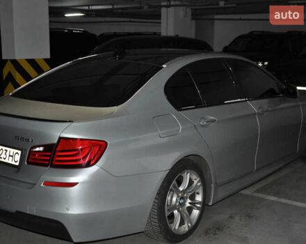 Серый БМВ 5 Серия, объемом двигателя 2 л и пробегом 186 тыс. км за 15000 $, фото 4 на Automoto.ua