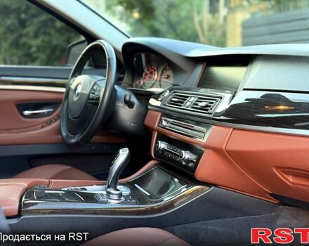 Сірий БМВ 5 Серія, об'ємом двигуна 2 л та пробігом 208 тис. км за 12700 $, фото 10 на Automoto.ua