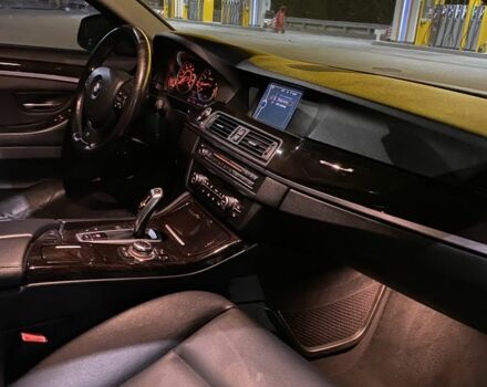 Сірий БМВ 5 Серія, об'ємом двигуна 2 л та пробігом 230 тис. км за 12500 $, фото 17 на Automoto.ua