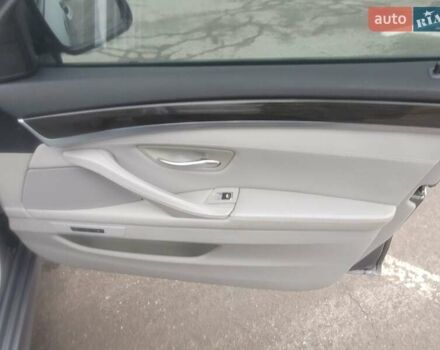 Серый БМВ 5 Серия, объемом двигателя 4.4 л и пробегом 211 тыс. км за 13400 $, фото 46 на Automoto.ua