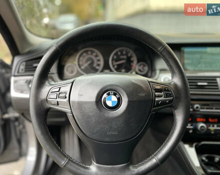Серый БМВ 5 Серия, объемом двигателя 3 л и пробегом 262 тыс. км за 11999 $, фото 21 на Automoto.ua