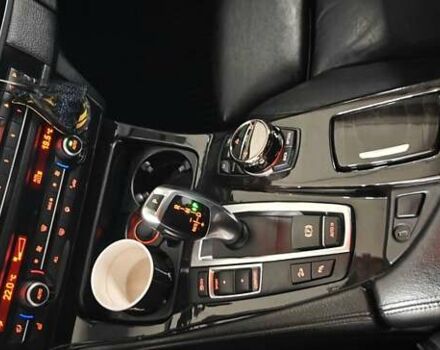 Серый БМВ 5 Серия, объемом двигателя 3 л и пробегом 250 тыс. км за 12500 $, фото 9 на Automoto.ua