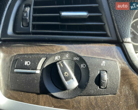 БМВ 5 Серия 2012 в Виннице на Automoto.ua Серый БМВ 5 Серия, объемом двигателя 2 л и пробегом 263 тыс. км за 12700 $, фото 19 на Automoto.ua