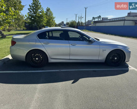 Серый БМВ 5 Серия, объемом двигателя 2 л и пробегом 195 тыс. км за 14000 $, фото 1 на Automoto.ua