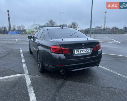 Серый БМВ 5 Серия, объемом двигателя 2.98 л и пробегом 270 тыс. км за 16500 $, фото 3 на Automoto.ua