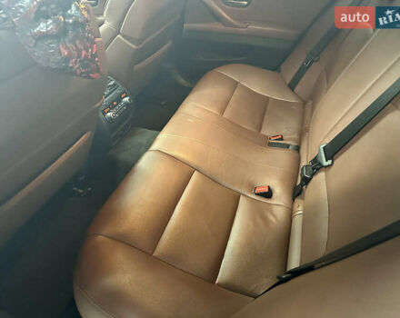 Сірий БМВ 5 Серія, об'ємом двигуна 2.99 л та пробігом 189 тис. км за 17200 $, фото 3 на Automoto.ua