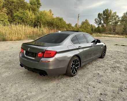 Серый БМВ 5 Серия, объемом двигателя 2 л и пробегом 205 тыс. км за 15500 $, фото 4 на Automoto.ua