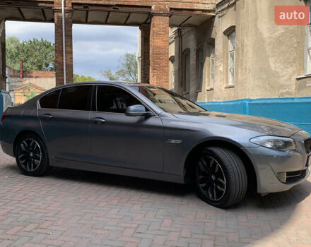 Серый БМВ 5 Серия, объемом двигателя 2 л и пробегом 178 тыс. км за 15300 $, фото 14 на Automoto.ua