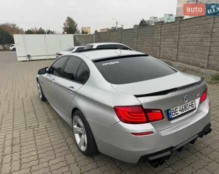 Серый БМВ 5 Серия, объемом двигателя 3 л и пробегом 260 тыс. км за 13500 $, фото 4 на Automoto.ua