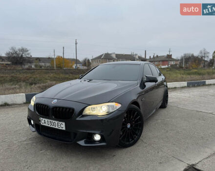 Серый БМВ 5 Серия, объемом двигателя 3 л и пробегом 108 тыс. км за 15999 $, фото 5 на Automoto.ua