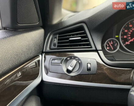 Серый БМВ 5 Серия, объемом двигателя 3 л и пробегом 262 тыс. км за 11999 $, фото 13 на Automoto.ua