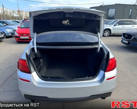 Серый БМВ 5 Серия, объемом двигателя 3 л и пробегом 290 тыс. км за 16000 $, фото 8 на Automoto.ua