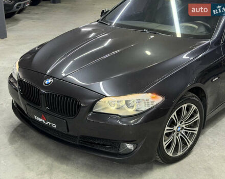 Серый БМВ 5 Серия, объемом двигателя 2.98 л и пробегом 218 тыс. км за 15900 $, фото 7 на Automoto.ua