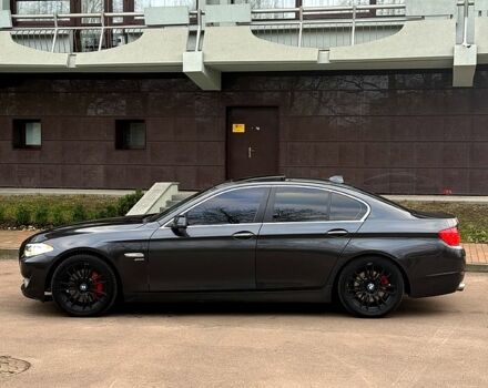 Серый БМВ 5 Серия, объемом двигателя 3 л и пробегом 210 тыс. км за 14600 $, фото 7 на Automoto.ua