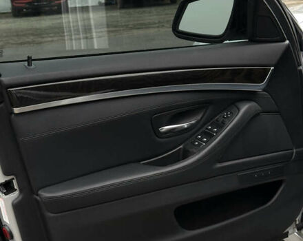 Серый БМВ 5 Серия, объемом двигателя 2.98 л и пробегом 256 тыс. км за 13999 $, фото 7 на Automoto.ua