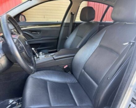 Серый БМВ 5 Серия, объемом двигателя 2 л и пробегом 102 тыс. км за 8000 $, фото 7 на Automoto.ua