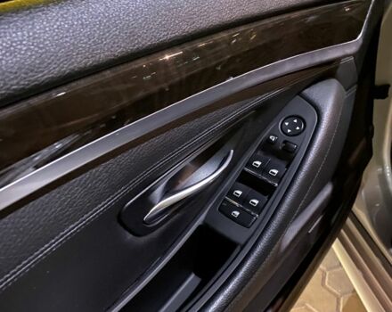 Сірий БМВ 5 Серія, об'ємом двигуна 2 л та пробігом 230 тис. км за 12500 $, фото 8 на Automoto.ua