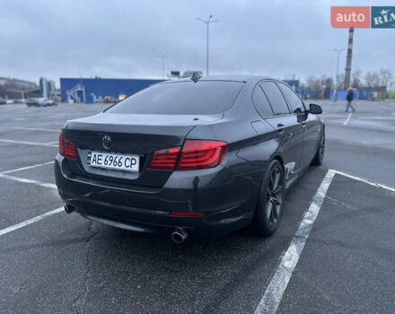 Серый БМВ 5 Серия, объемом двигателя 2.98 л и пробегом 270 тыс. км за 16500 $, фото 2 на Automoto.ua