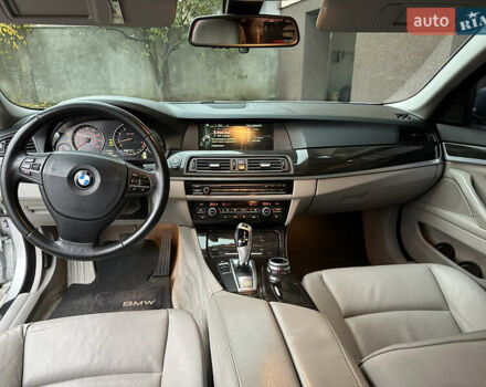 БМВ 5 Серия 2012 в Сваляве на Automoto.ua Серый БМВ 5 Серия, объемом двигателя 2 л и пробегом 220 тыс. км за 11500 $, фото 25 на Automoto.ua