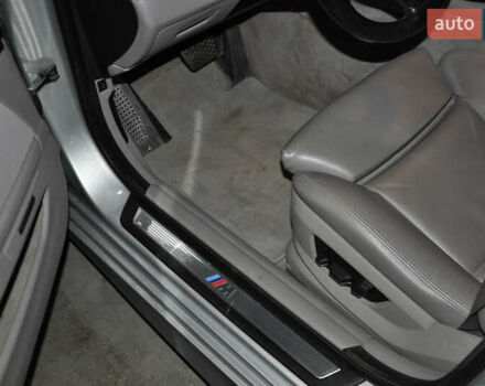 Серый БМВ 5 Серия, объемом двигателя 2 л и пробегом 186 тыс. км за 15000 $, фото 12 на Automoto.ua