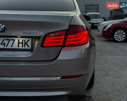 Серый БМВ 5 Серия, объемом двигателя 2 л и пробегом 236 тыс. км за 13750 $, фото 13 на Automoto.ua