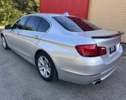 Серый БМВ 5 Серия, объемом двигателя 2 л и пробегом 102 тыс. км за 8000 $, фото 3 на Automoto.ua