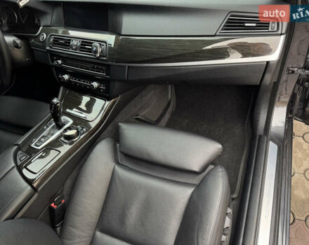 Серый БМВ 5 Серия, объемом двигателя 3 л и пробегом 108 тыс. км за 16900 $, фото 47 на Automoto.ua