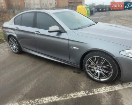 Серый БМВ 5 Серия, объемом двигателя 4.4 л и пробегом 211 тыс. км за 13400 $, фото 4 на Automoto.ua