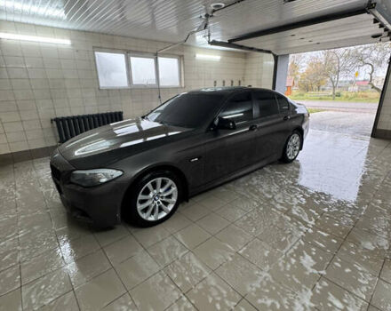 БМВ 5 Серия 2012 в Жовкве на Automoto.ua Серый БМВ 5 Серия, объемом двигателя 2 л и пробегом 274 тыс. км за 13500 $, фото 14 на Automoto.ua