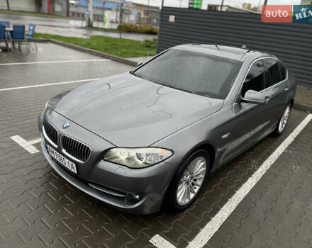 Серый БМВ 5 Серия, объемом двигателя 3 л и пробегом 262 тыс. км за 11999 $, фото 1 на Automoto.ua