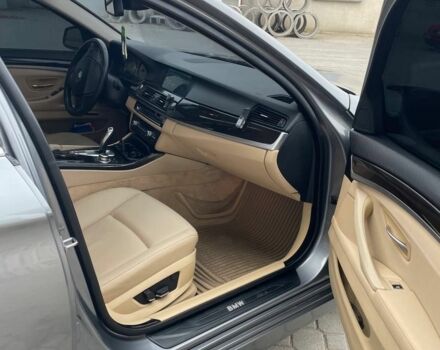 Серый БМВ 5 Серия, объемом двигателя 2 л и пробегом 265 тыс. км за 298 $, фото 6 на Automoto.ua