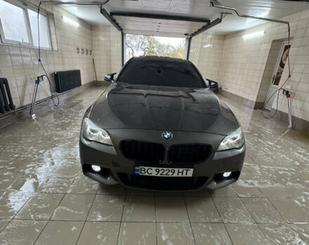 БМВ 5 Серия 2012 в Жовкве на Automoto.ua Серый БМВ 5 Серия, объемом двигателя 2 л и пробегом 274 тыс. км за 13500 $, фото 2 на Automoto.ua