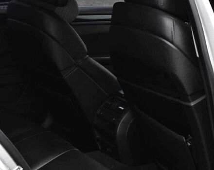 Серый БМВ 5 Серия, объемом двигателя 3 л и пробегом 250 тыс. км за 12499 $, фото 17 на Automoto.ua