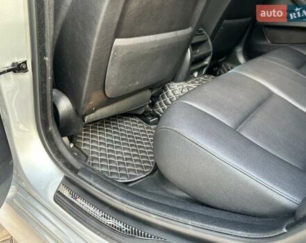 Серый БМВ 5 Серия, объемом двигателя 2 л и пробегом 229 тыс. км за 14550 $, фото 26 на Automoto.ua