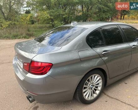 Серый БМВ 5 Серия, объемом двигателя 2.98 л и пробегом 195 тыс. км за 12300 $, фото 2 на Automoto.ua