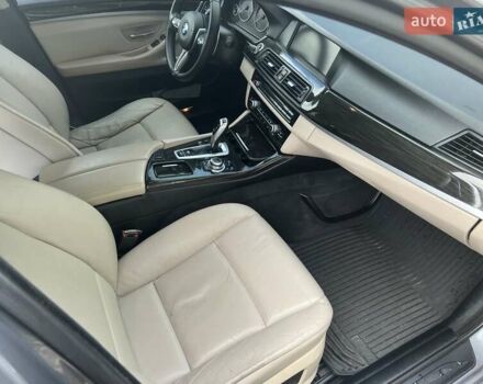 Серый БМВ 5 Серия, объемом двигателя 2.98 л и пробегом 195 тыс. км за 12300 $, фото 12 на Automoto.ua