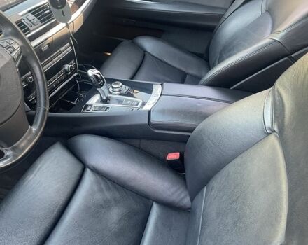 Серый БМВ 5 Серия, объемом двигателя 3 л и пробегом 204 тыс. км за 12000 $, фото 15 на Automoto.ua