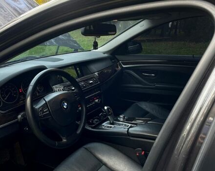 Серый БМВ 5 Серия, объемом двигателя 2 л и пробегом 270 тыс. км за 13300 $, фото 10 на Automoto.ua
