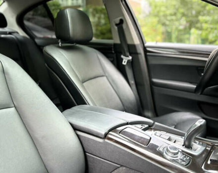 Серый БМВ 5 Серия, объемом двигателя 2.8 л и пробегом 122 тыс. км за 17600 $, фото 13 на Automoto.ua