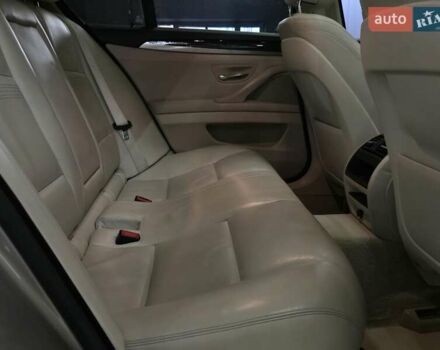 Серый БМВ 5 Серия, объемом двигателя 2.99 л и пробегом 152 тыс. км за 21500 $, фото 18 на Automoto.ua