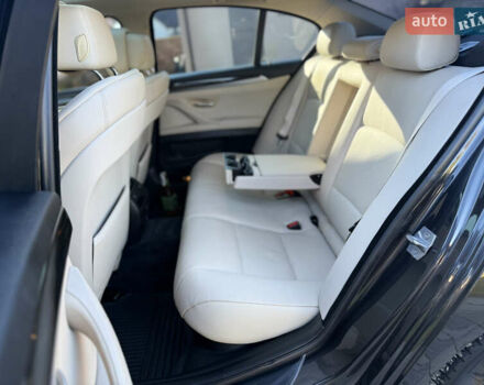 Серый БМВ 5 Серия, объемом двигателя 3 л и пробегом 203 тыс. км за 15900 $, фото 21 на Automoto.ua