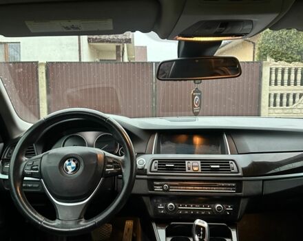 Серый БМВ 5 Серия, объемом двигателя 2 л и пробегом 253 тыс. км за 12500 $, фото 11 на Automoto.ua
