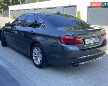Серый БМВ 5 Серия, объемом двигателя 2 л и пробегом 284 тыс. км за 13999 $, фото 4 на Automoto.ua