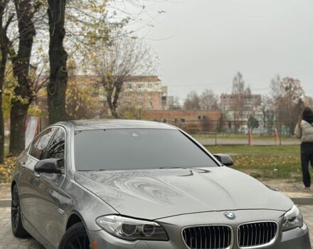 Серый БМВ 5 Серия, объемом двигателя 2 л и пробегом 253 тыс. км за 12500 $, фото 2 на Automoto.ua