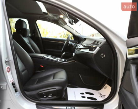 Серый БМВ 5 Серия, объемом двигателя 2 л и пробегом 123 тыс. км за 19899 $, фото 43 на Automoto.ua