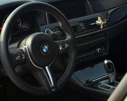 Серый БМВ 5 Серия, объемом двигателя 2 л и пробегом 217 тыс. км за 15500 $, фото 3 на Automoto.ua