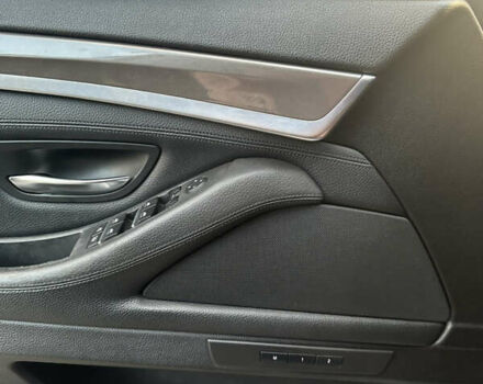 Серый БМВ 5 Серия, объемом двигателя 3 л и пробегом 285 тыс. км за 22500 $, фото 25 на Automoto.ua